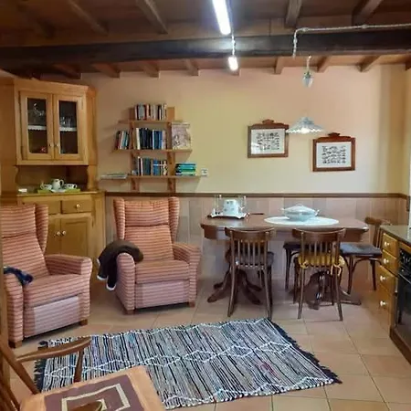 La Casina De Santulaya Chalet Adrales